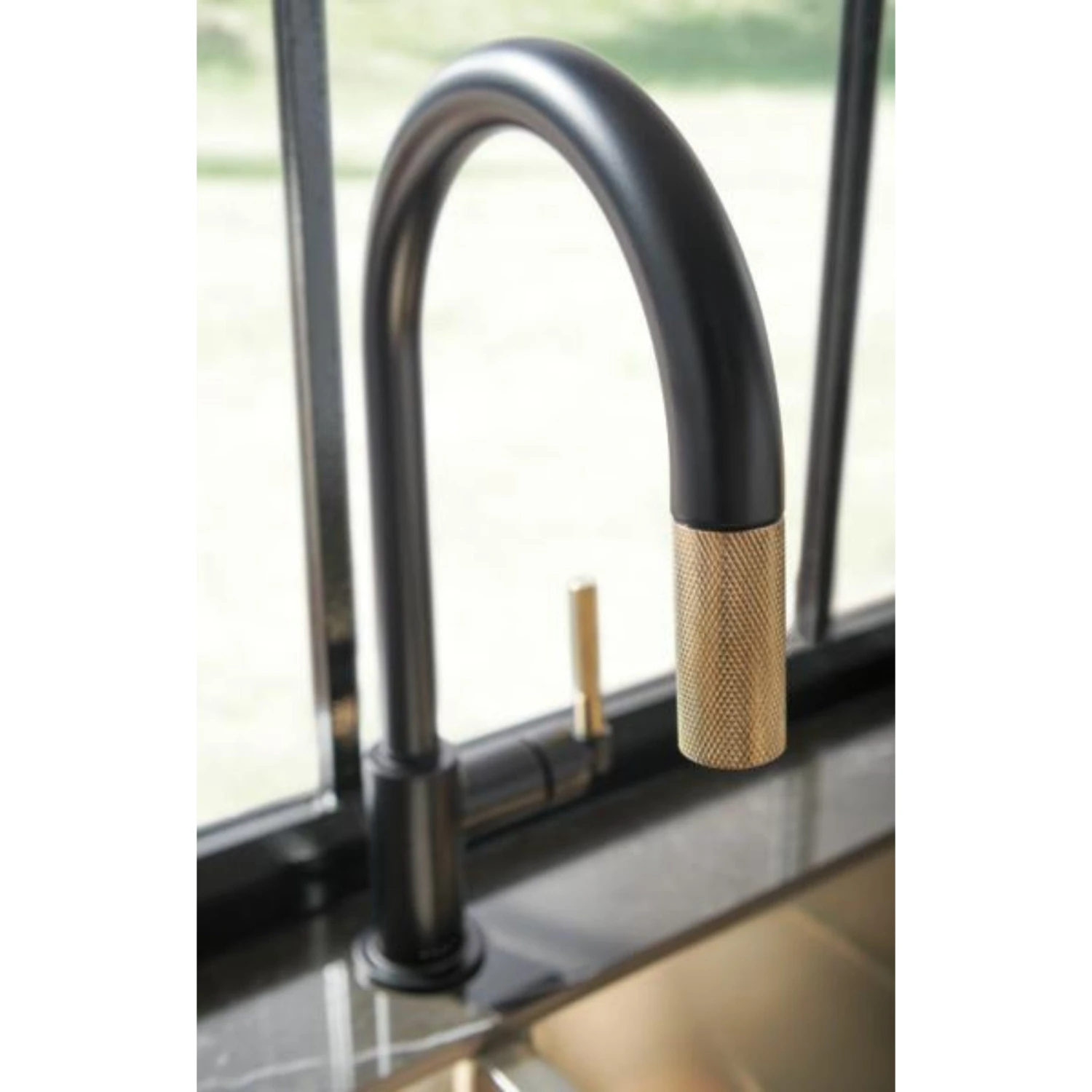 LITZE® PULL-DOWN FAUCET WITH ARC SPOUT AND KNURLED HANDLE 7 LITZE® PULL-DOWN FAUCET WITH ARC SPOUT AND KNURLED HANDLE - Image 7