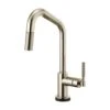 LITZE® SMARTTOUCH® PULL-DOWN FAUCET WITH ANGLED SPOUT AND KNURLED HANDLE