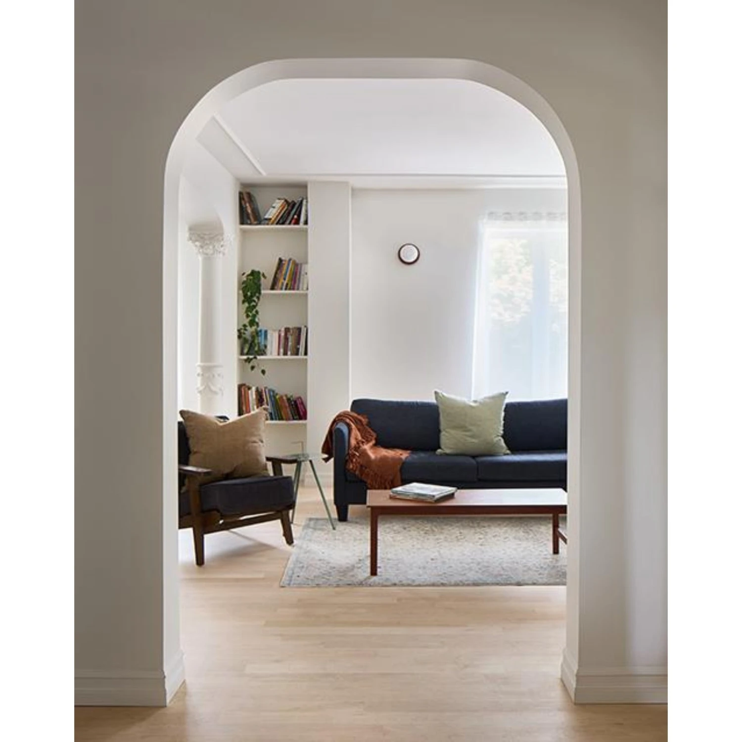 S KREMA 8" WALL/CEILING LIGHT 9 S KREMA 8" WALL/CEILING LIGHT - Image 9