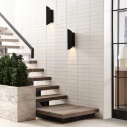 RUXTON OUTDOOR LANTERN (MULTIPLE SIZES) 33 RUXTON OUTDOOR LANTERN (MULTIPLE SIZES) -Robinson Sale Store VCSD TF TFO1041TXB 3Q R1 ON